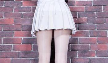 Beautyleg – 更新一下，JiaRong穿的校服又带着一丝不羁，照片集准备好了吗？