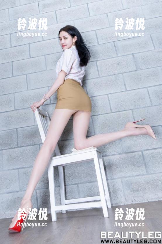 Beautyleg - Lucy和短裙的最新碰撞，分享每一个“小心思”！