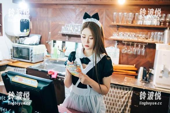 泳池深邃，Bomi(普美)的私拍猛料：不说了，直接上图！