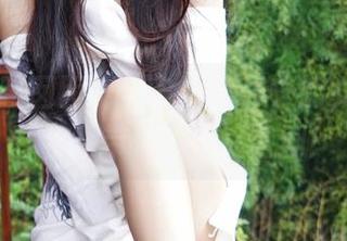 Feilin嗲囡囡 – SiByl李思宁的女王风采：免费带你玩转后宫剧！
