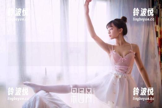 GIRLT果团网 - 美图来袭！王语纯用温柔挑战我的理智极限，哈哈！