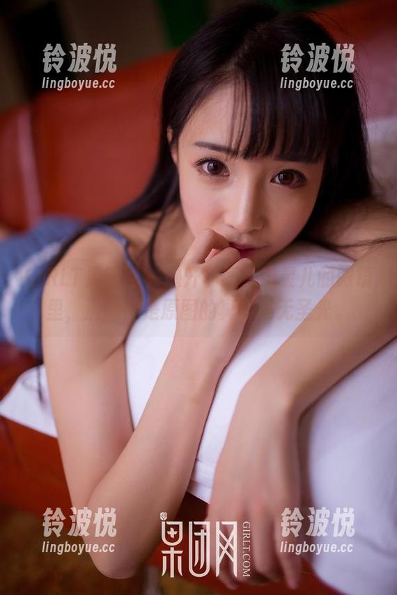 GIRLT果团网-通灵儿 GIRLT果团网 - 抛开华丽,通灵儿的眼镜里,满满都是原图的真实与无圣光。