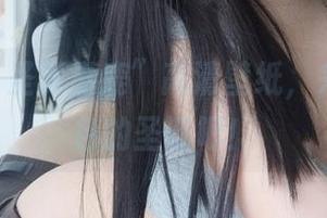 K酱的“圣诞麋鹿”高清壁纸，来一泼彩色的圣诞吧！