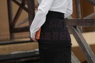 MFStar模范学院 – SiByl李思宁制服的最新探讨，图片总能引起小小的波动。