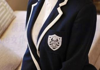 MFStar模范学院 – 只在网盘看到的萌琪琪Irene女仆写真，洗脑指数直线上升！