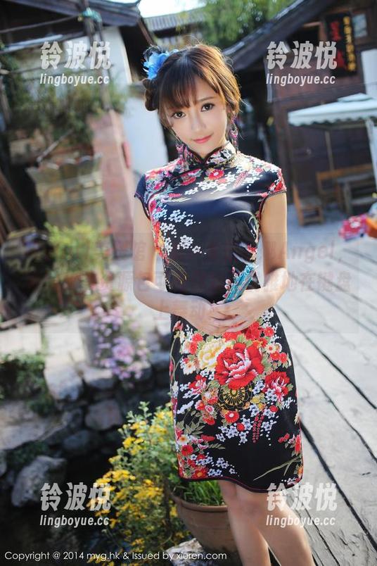 MyGirl美媛馆 - 别小看田芯娜Angel，她的秘书资源包可教你如何优雅地在键盘上舞动！