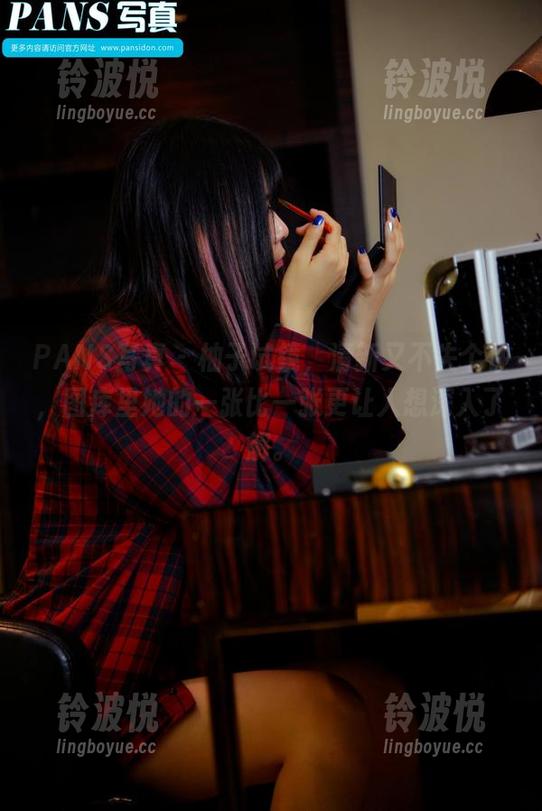 PANS写真 - 柚子试镜，清新又不失个性，图库里她的一张比一张更让人想深入了解。