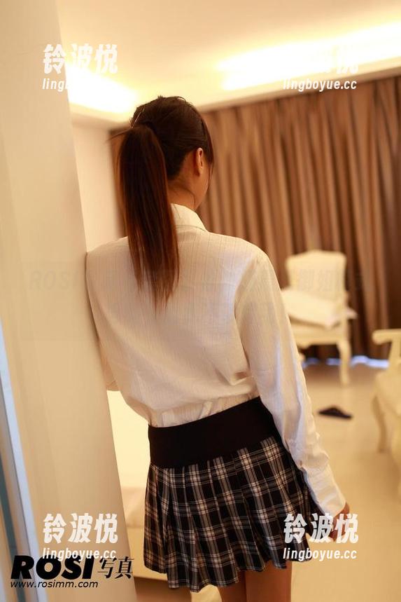 ROSI写真 - 套图就位，杨晨晨御姐模式再临，看我不带你飞！