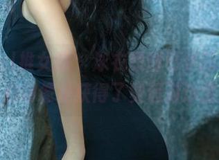TuiGirl推女郎 – 泳衣原图已更新，李丽莎开心得像是获得了奥运游泳金牌！