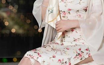 Xiuren秀人网 – 奶芙乔乔的婚纱福利，图集里有你想象不到的美丽穿搭，快来偷瞄！