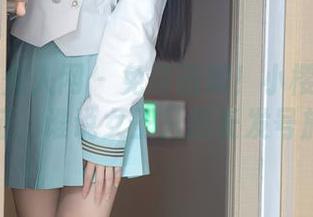 Xiuren秀人网 – 免费图册！小樱koko女王出征，谁说女王只擅长发号施令？