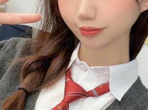 免费合集：nagisa魔物喵穿制服的同时，你也快出门找衣服了吧？