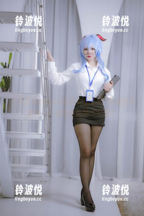 这次又是nyako喵子大魔王的獣耳彼女2精选——谁还敢说她不会撩？