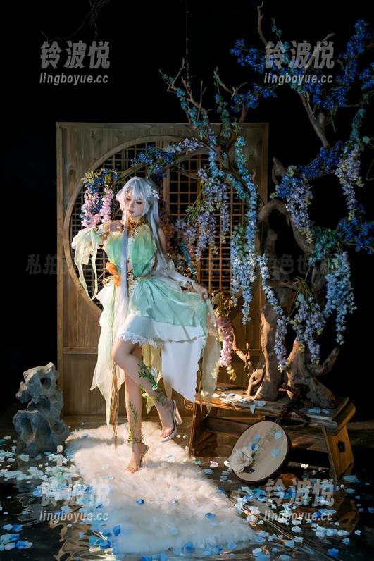 私拍新发现：七月喵子的女仆角色也太迷了吧？