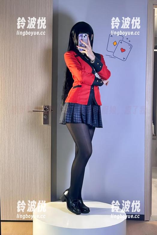 最新图包惊艳上线，九言的厨娘，撩了我几下。