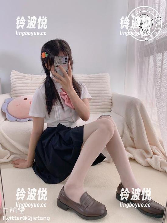 发现了，二阶堂宅绘子的天台，这私拍资源有点意思！