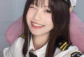 千反田鹿子的高清日常，快来更新你的壁纸！