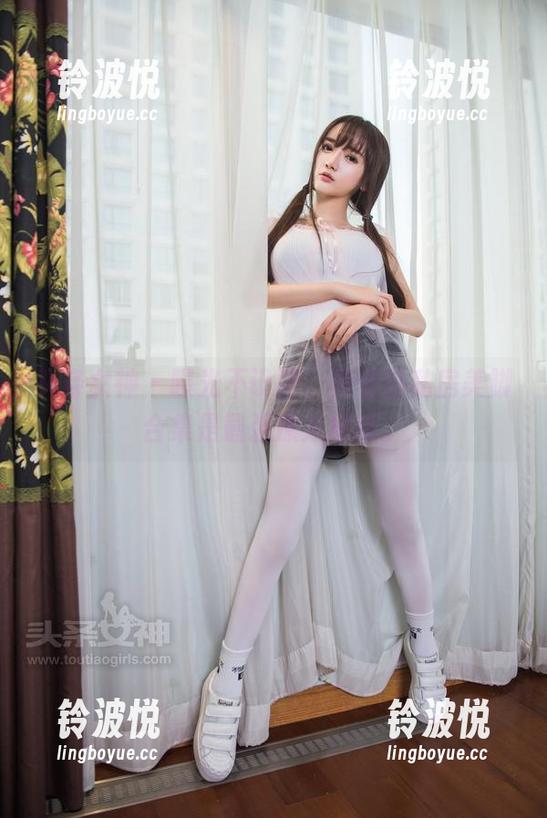 头条女神 - 曝光不设限，乔安的私房美脚合集是最强撩人秘籍。