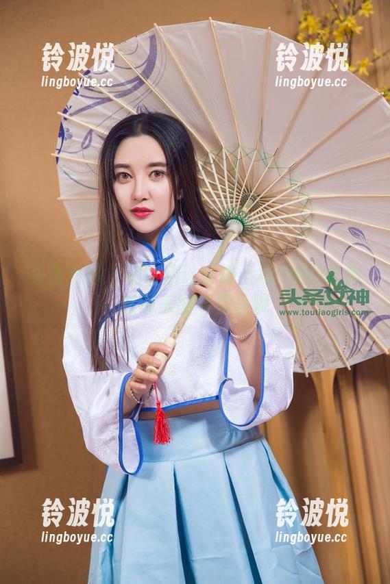 头条女神 - 建议别让琳琳上场–她的长筒篮球美图免费呈现