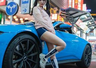 妍子坚不可摧带你飞，精选写真集，小舟潮看了就想去划船，但又没动力…