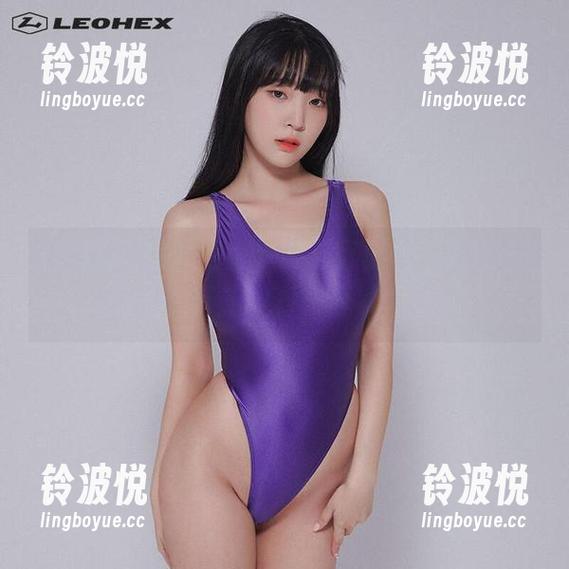 睡衣不只是家居服，姜仁卿(강인경)的图库带你打开新视野，赶紧下载！