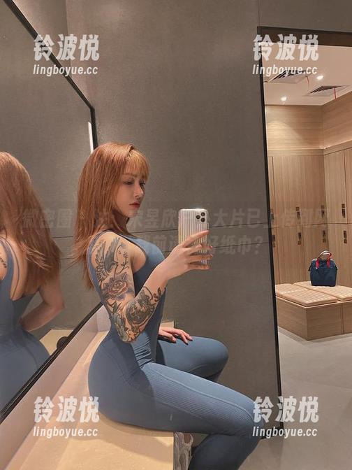 微密圈 - 注：宋昱欣户外大片已上传到网盘，下载前请备好纸巾？