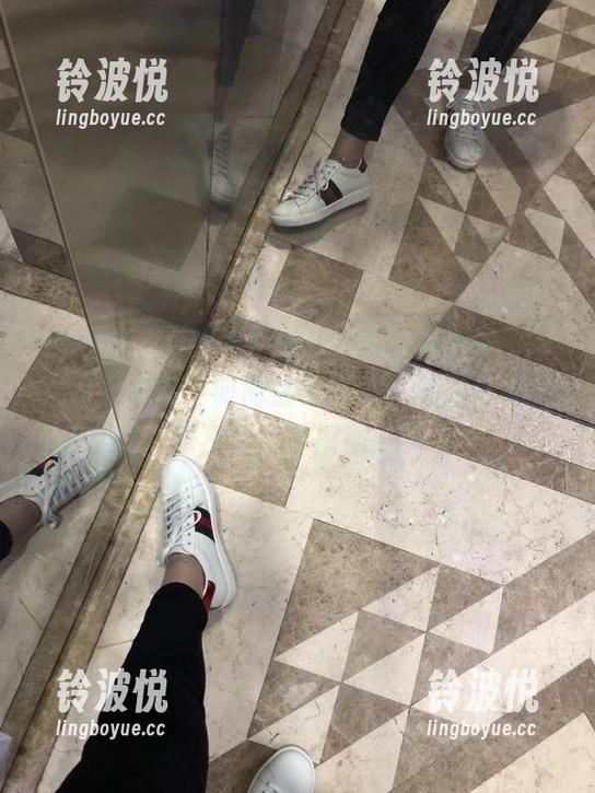 微密圈 - 小仙女ELaine的私房作品：“女友”形象，时而恰到好处，时而让人忍不住想要问问。