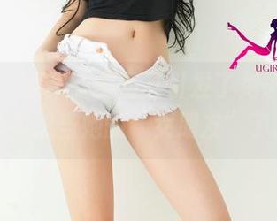 尤果网 – 果果的美图又引发了兔子心思，确实想当她的“女朋友”了。