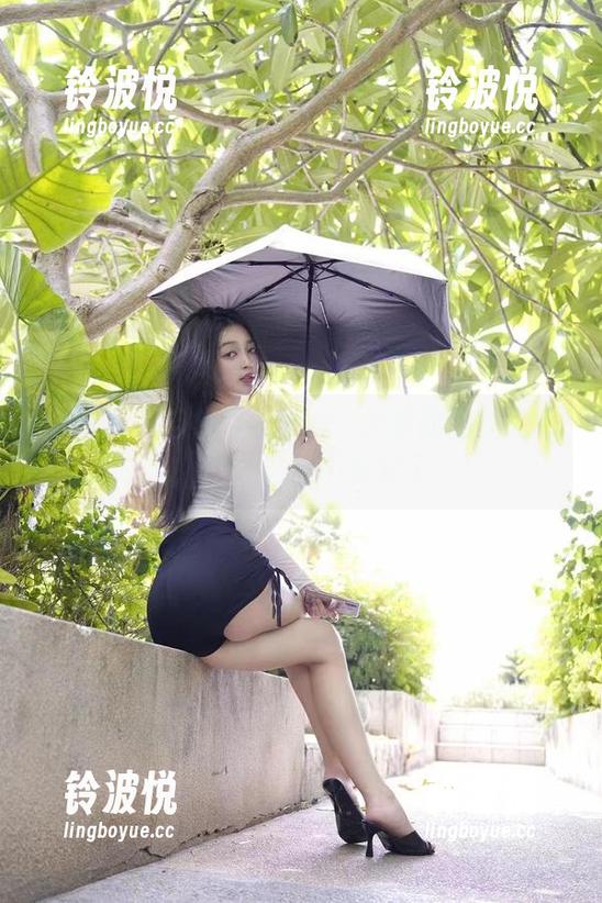 微密圈 - 自由之豹？徐珺大哥的私拍图包，真的是太不安分了