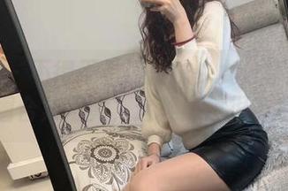 微密圈 – 不得不看！提袜少女分享的微信朋友圈合集写真，这种随意很有意思啊