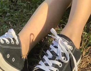 微密圈 – 无敌哒小姨妈的私拍图集，女友步态一瞬迷醉我