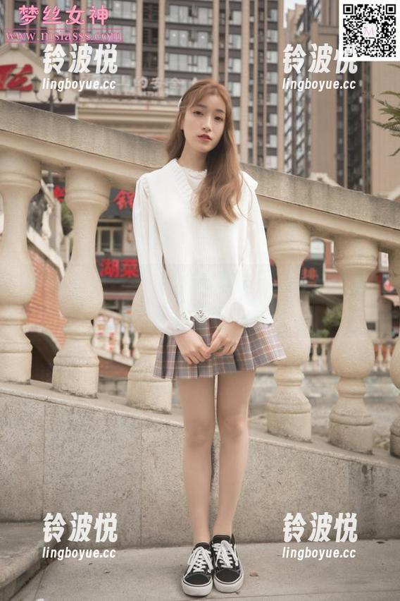 梦丝女神-玥玥 梦丝女神 - 玥玥的火车写真:超自然的那点干扰真让人无奈啊