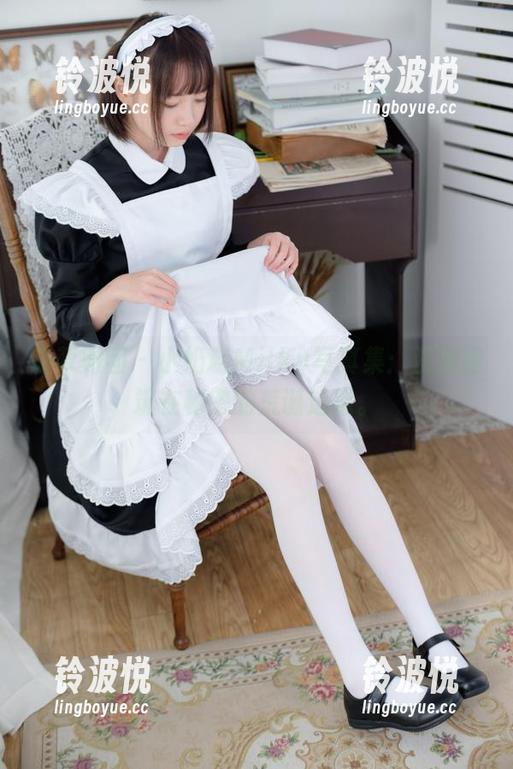 森萝财团 - 小奶糕Milky写真集：资源建筑在秘密的荒诞边缘。