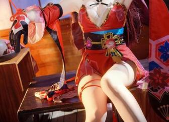 网盘里的美腿：焖焖碳来一次不一样的写真风暴