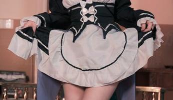 不需要圣光的美——白莉爱吃巧克力的安琪拉写真在无光中熠熠生辉