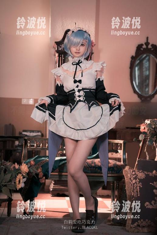 不需要圣光的美——白莉爱吃巧克力的安琪拉写真在无光中熠熠生辉