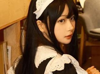 白莉爱吃巧克力的剧情套图：有人说看十遍都不腻，你下载了吗？