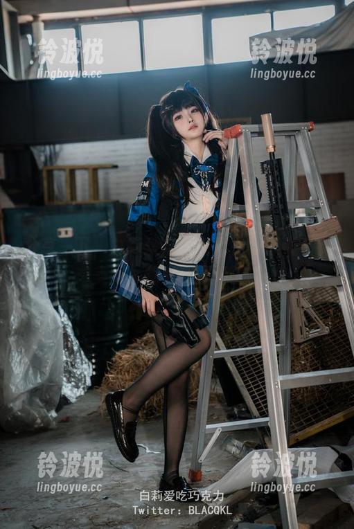 分享一下，白莉爱吃巧克力和她那张毛衣美图，我书都读懵了。