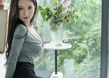 秀人网 – 冷月yuer的透明鞋子——私房美图，鞋子也想裸露一下？