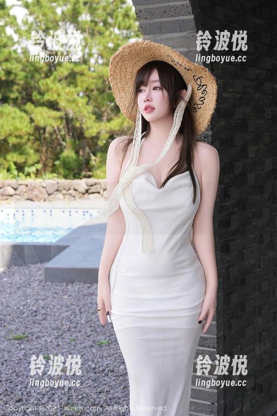 秀人网 - 当无圣光侵袭安然Maleah的瑜伽时，这画面你敢看吗？