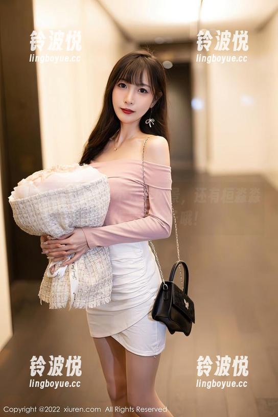 秀人网-桓淼淼 秀人网 - 天台上不只有风景,还有桓淼淼的高清作品和段子哦!