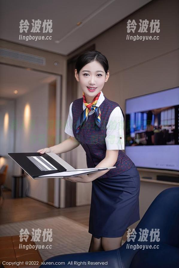 秀人网 - 阿乖Kiddo女友的免费套图，动作可就快一点，别装得太高冷。