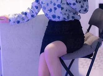 秀人网 – 最新写真就来这，黄可Christine的比基尼时刻，满分期待！