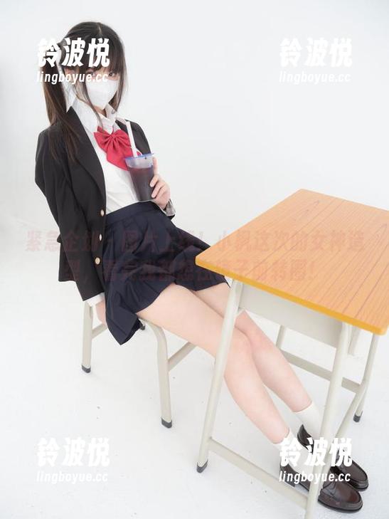 紧急企划 - 图片上线！小枫这次的女神造型，看完我都想在镜子前转圈！