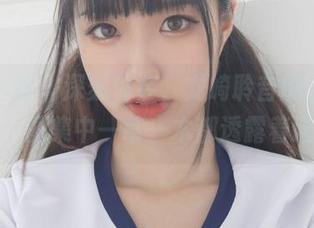 紧急企划 – 深刻体会，龙崎聆音的比基尼原图，图集中一草一木都透露着话题。