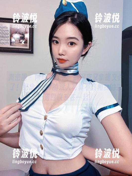 微密圈 - 网盘下载中：别深夜又拿错文件了！纪念小小v的双人写真不该和我的丢三落四联系在一起。