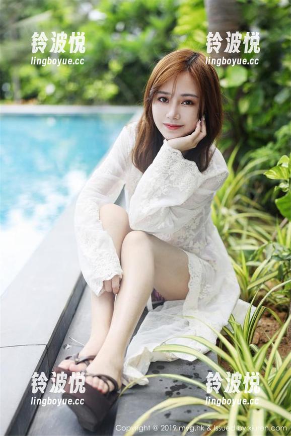 美媛馆-于大小姐 美媛馆 - 于大小姐在瑜伽垫上的图包,资源里掺了些曖昧的成分吗?