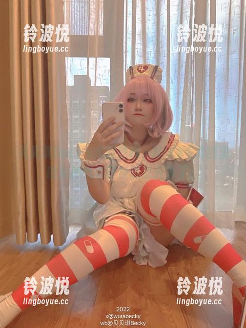 贝贝琪Becky 贝贝琪Becky式的胜利,NIKKE套图里的女神气息已经飘散开来了。