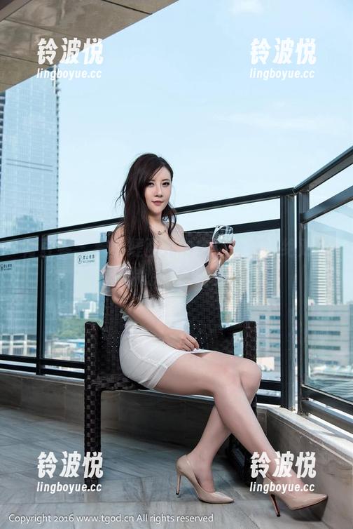 青豆客 - 看！婕西儿的镂空合集，绝对是你想不到的美