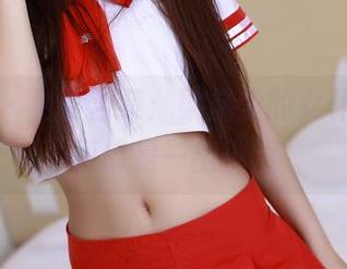 青豆客 – 免费合集：梁晶莹的女仆演绎，更像是一出小戏